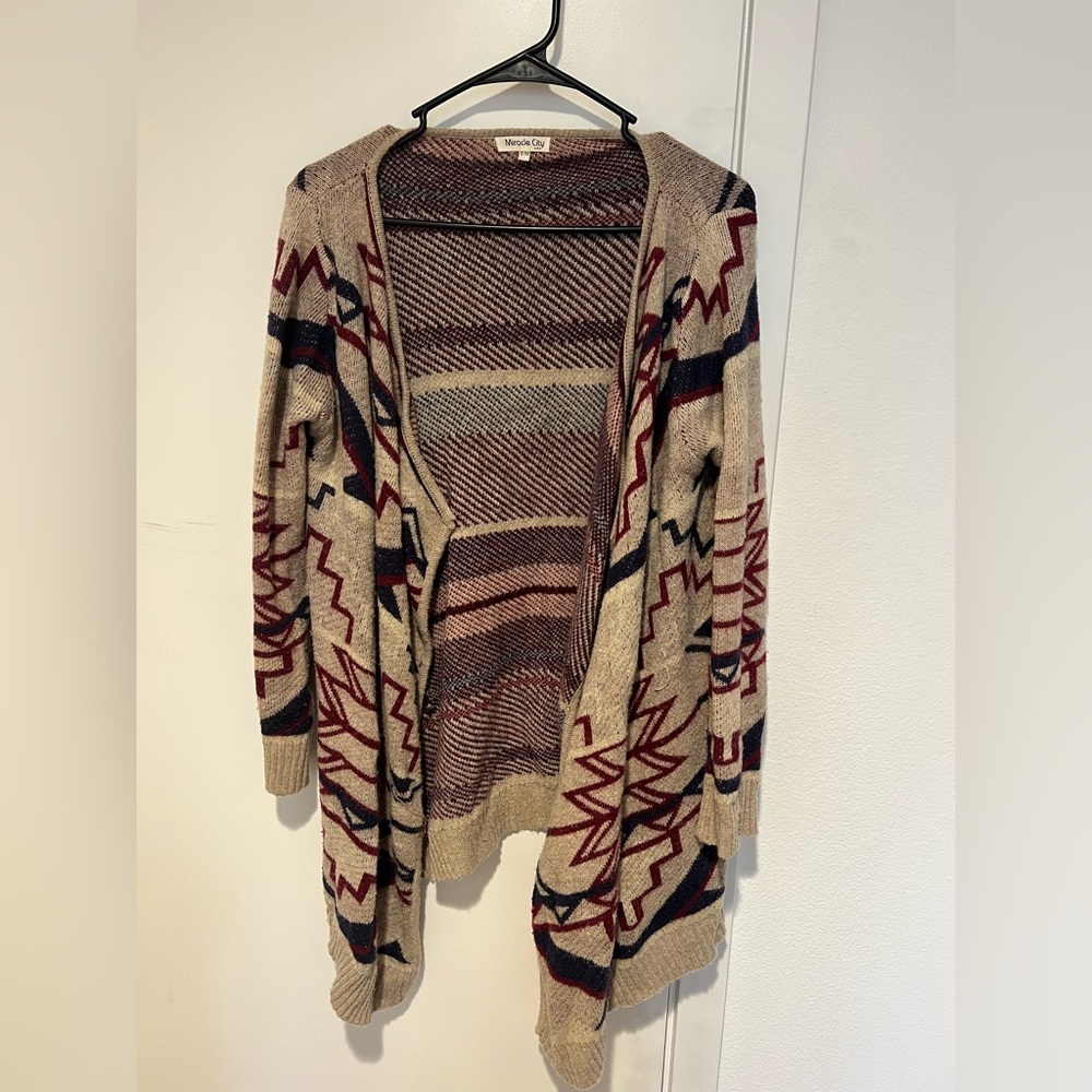 Women’s Geometric Shapes Beige Cardigan